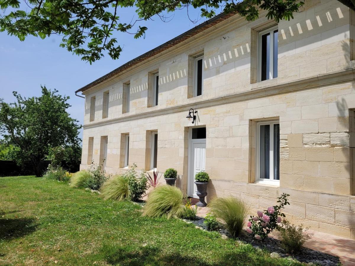 Chambre Merlot, Piscine Et Spa, Proche St Emilion Lugon et l’Ile du Carney Exteriör bild